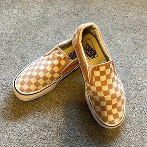 Vans slip-on sneakers in dusty pink/white checks, mens sz 5, womens sz 6.5